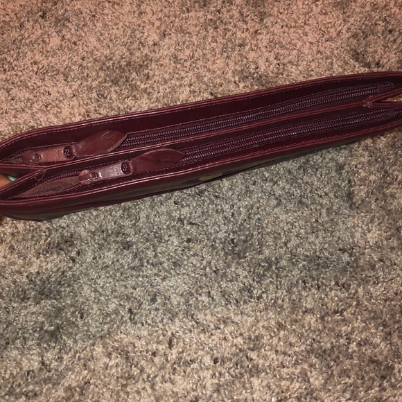 Burgundy FS Originals Vintage Leather Clutch - Picture 3 of 5